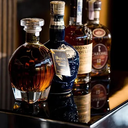 Park Sankt Peterburg Szálloda 4*