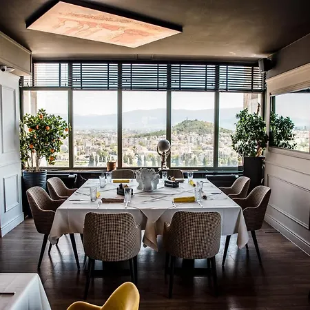 Park Sankt Peterburg Szálloda 4*