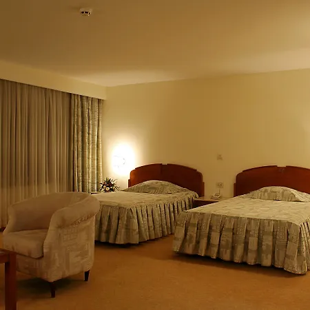 Szálloda Park Sankt Peterburg 4*