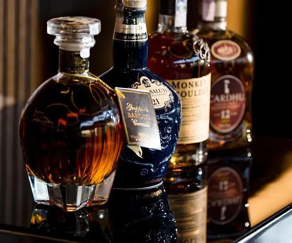 Park Sankt Peterburg Hotell 4*